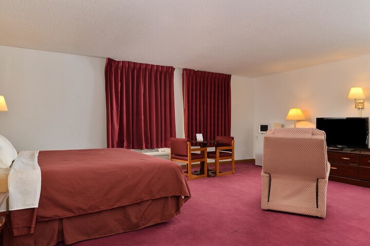 Americas Best Value Inn Beardstown