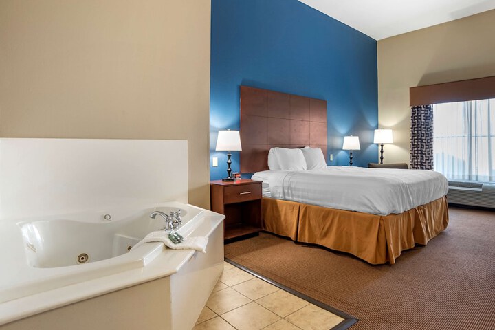 Room 14 of 21