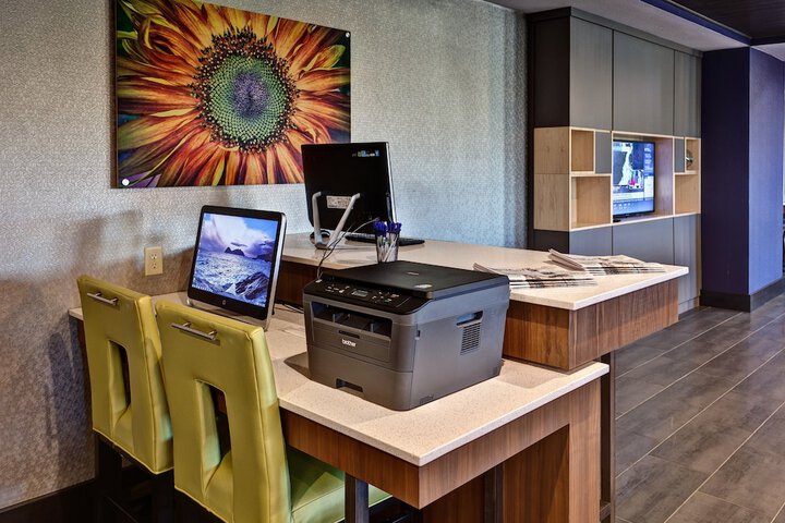 Holiday Inn Express Hutchinson by IHG