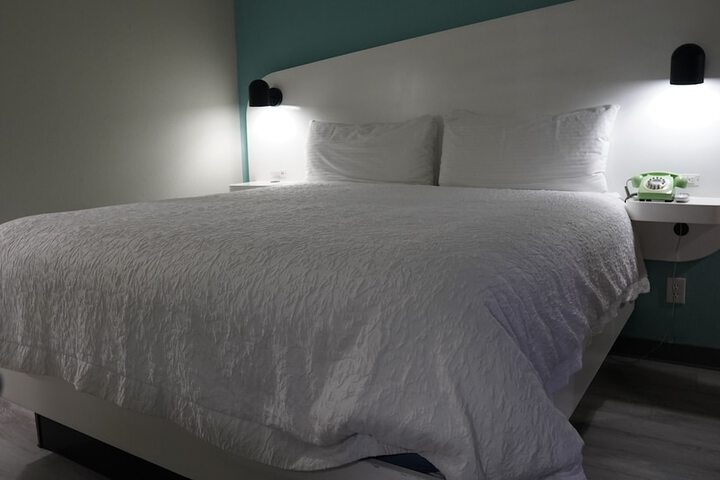 Room 21 of 21