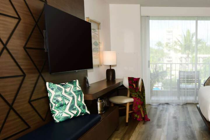 Room 35 of 107