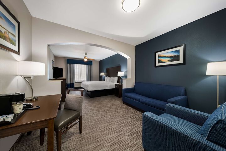 Room 30 of 42