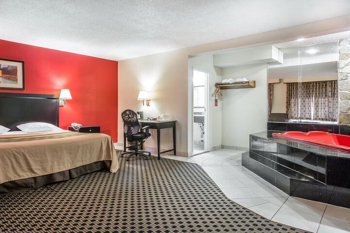 Econo Lodge West Haven