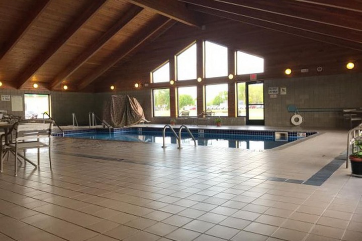 Pool 4 of 38