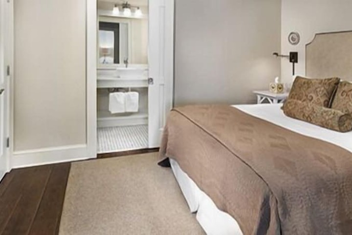 Room 20 of 51