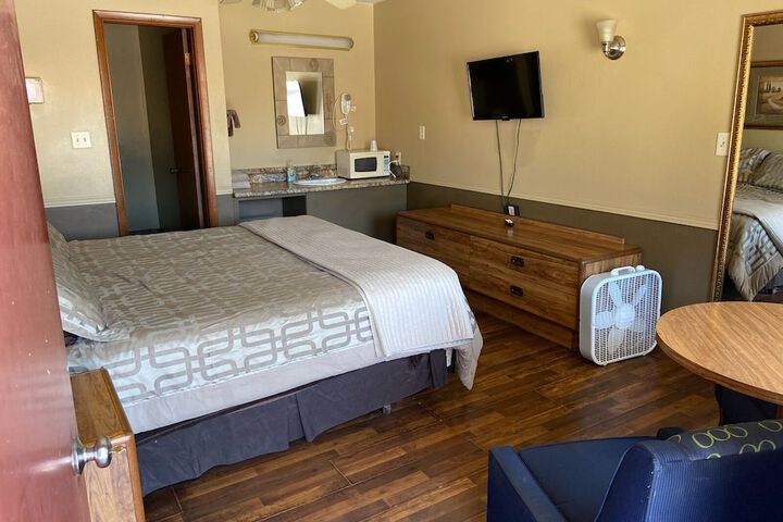 Room 18 of 67