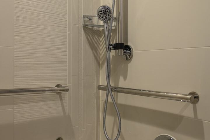 Hyatt Place Indianapolis / Fishers