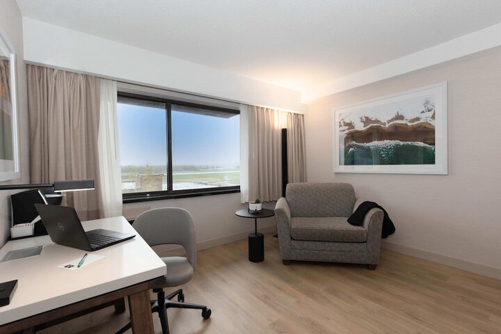 Room 8 of 45