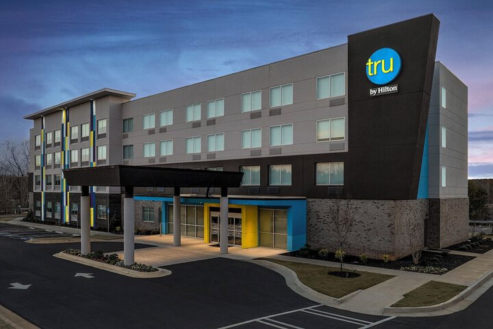Tru by Hilton Stockbridge Eagles Landing