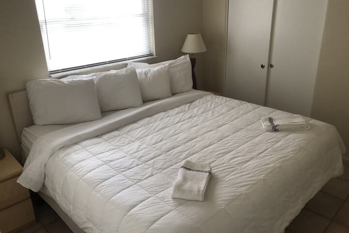 Room 25 of 68