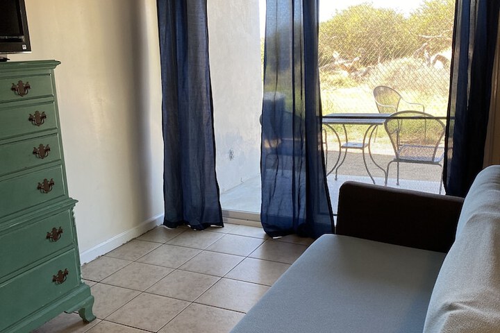 Room 44 of 64