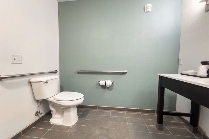 Sleep Inn & Suites Washington near Peoria
