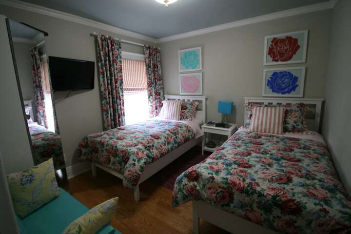 Room 7 of 37