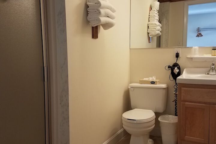 Room 18 of 82