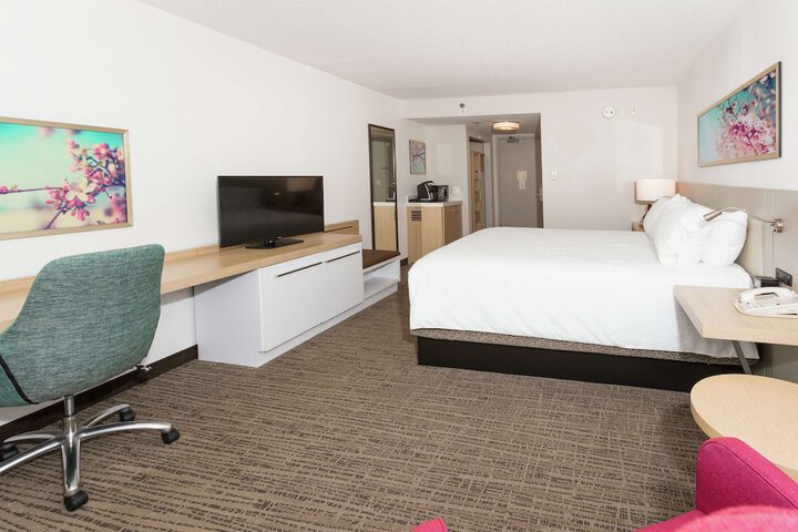 Room 34 of 55