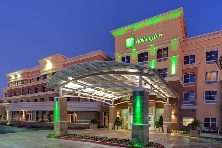 Hotel 4 of 33