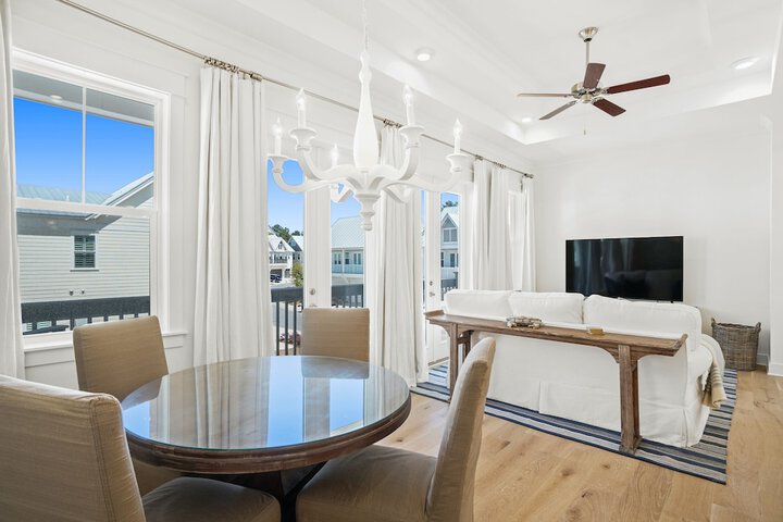 Prominence on 30A by Panhandle Getaways