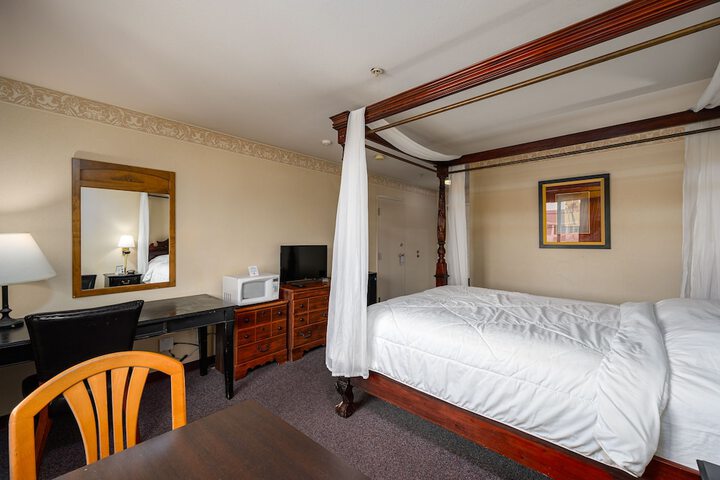 Three Rivers Inn
