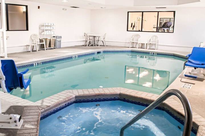 Pool 5 of 42