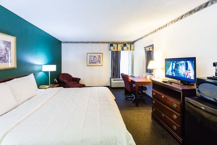 Room 14 of 43