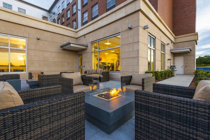 Terrace/Patio 29 of 31