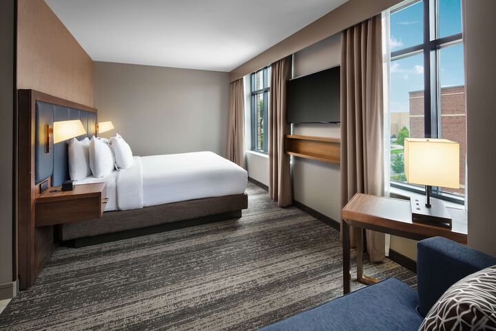 Embassy Suites by Hilton South Bend at Notre Dame