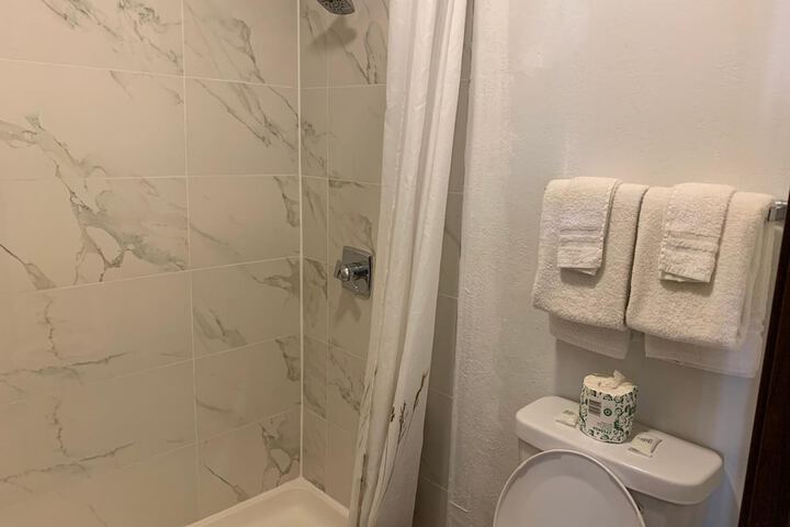Room 17 of 17
