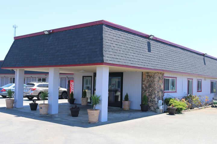 Westward Inn