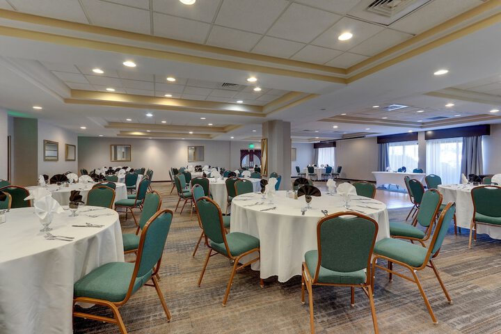 Holiday Inn Express Aberdeen by IHG