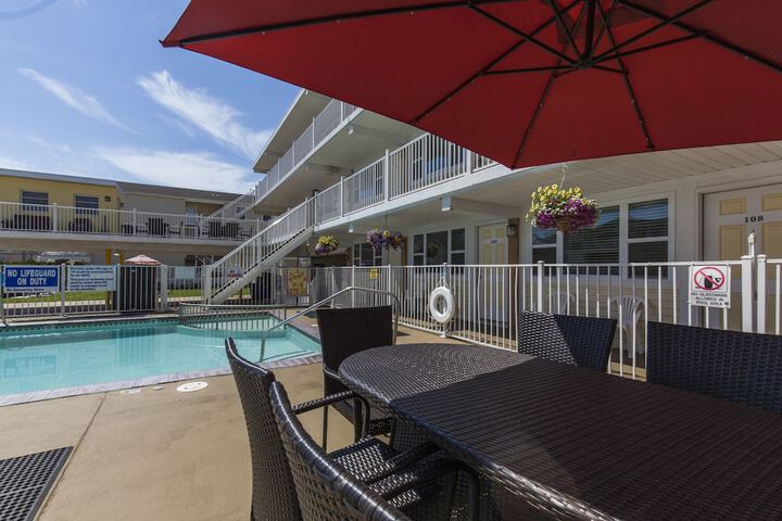 Pool 9 of 57