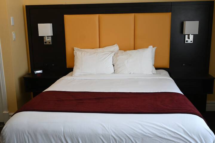 The Gananoque Inn