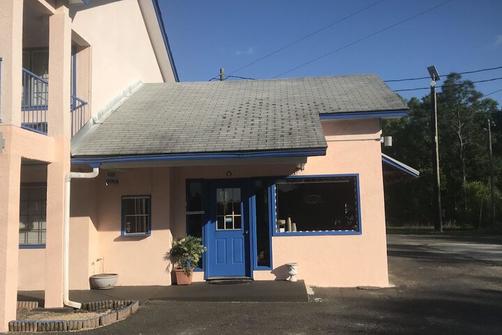 Ponce De Leon Motel
