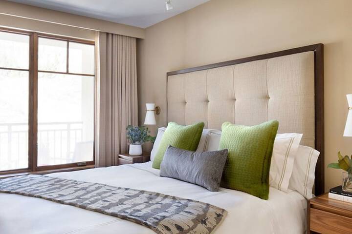 Room 40 of 114