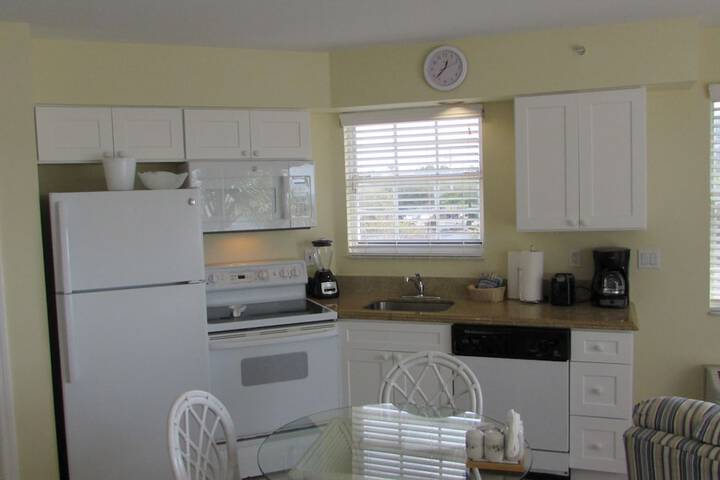 Edison Beach House