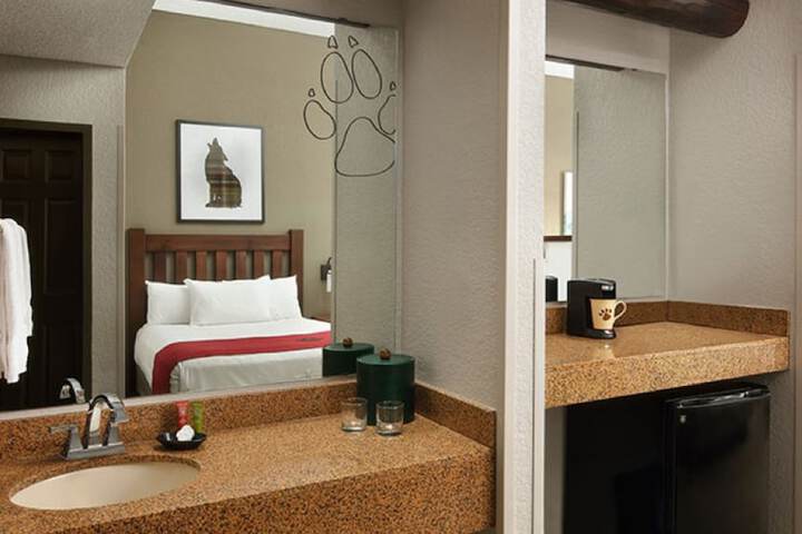 Room 17 of 62