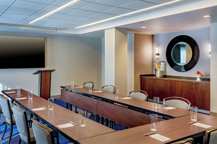 Residence Inn by Marriott Boston Back Bay / Fenway