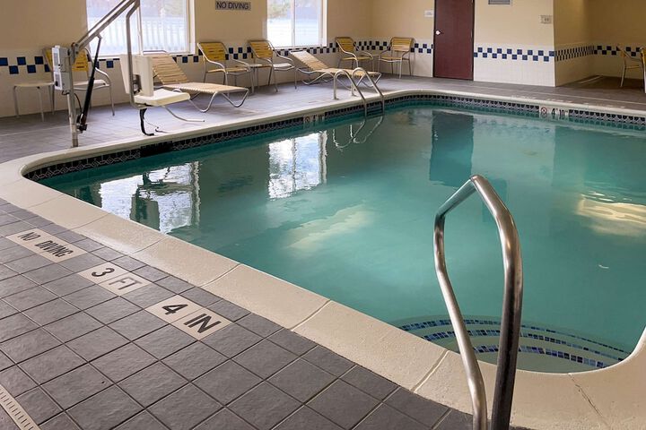 Pool 8 of 29