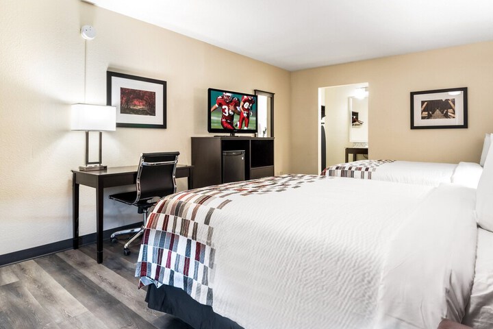 Red Roof Inn Dandridge