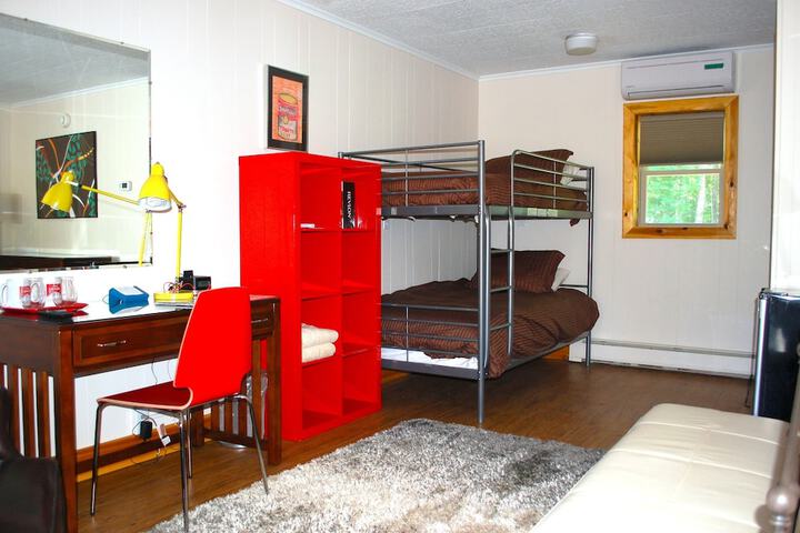 Room 28 of 54