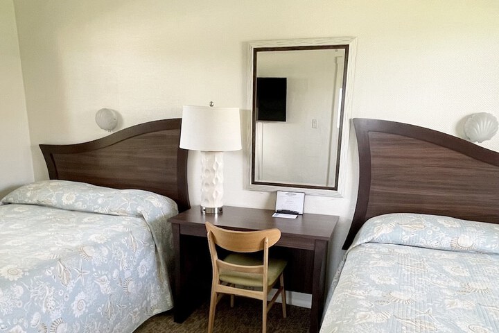 Room 40 of 98