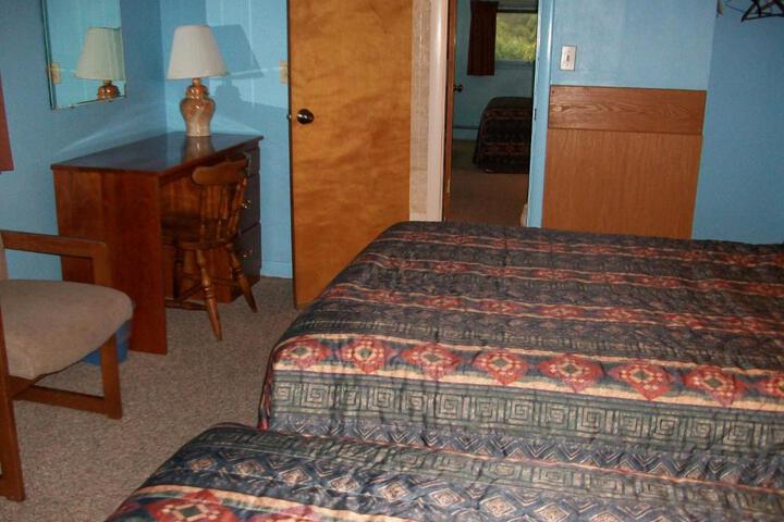 Mohican Motel