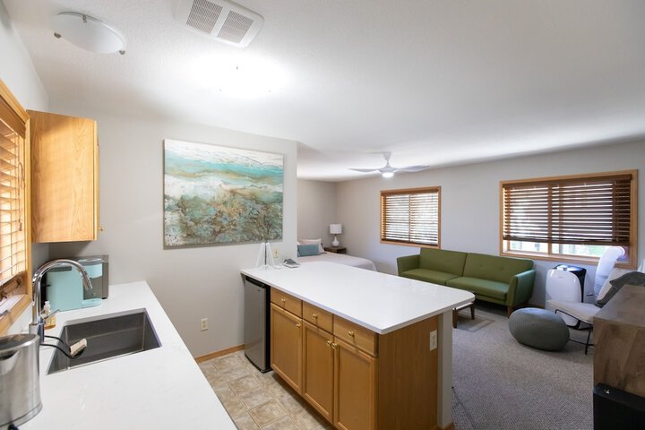 The Oaks Home features Private Disc Golf Course by RedAwning