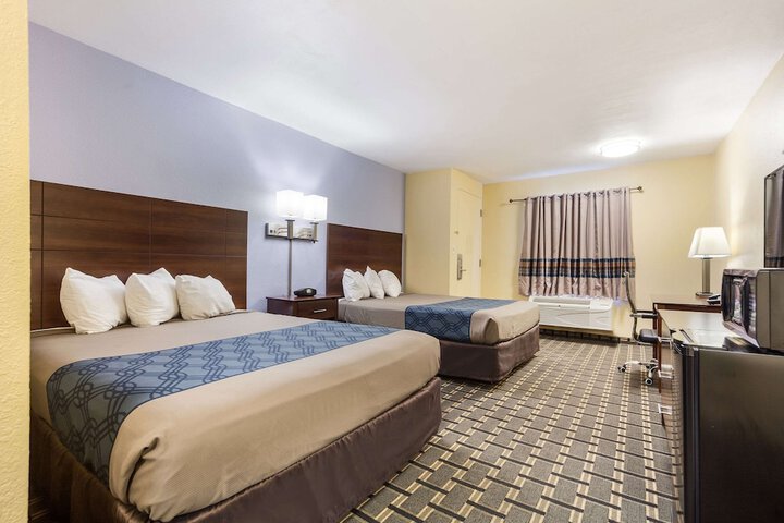 Room 14 of 31