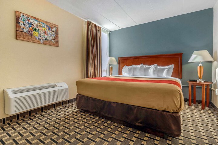 Room 18 of 62