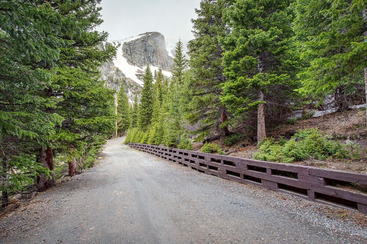 Idaho Springs Home w / Amazing Mountain Views!