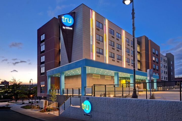 Hotel 6 of 37