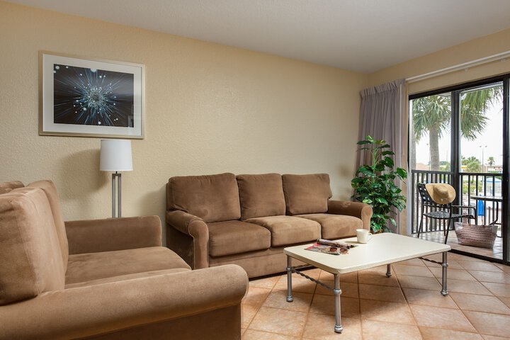 Room 15 of 24