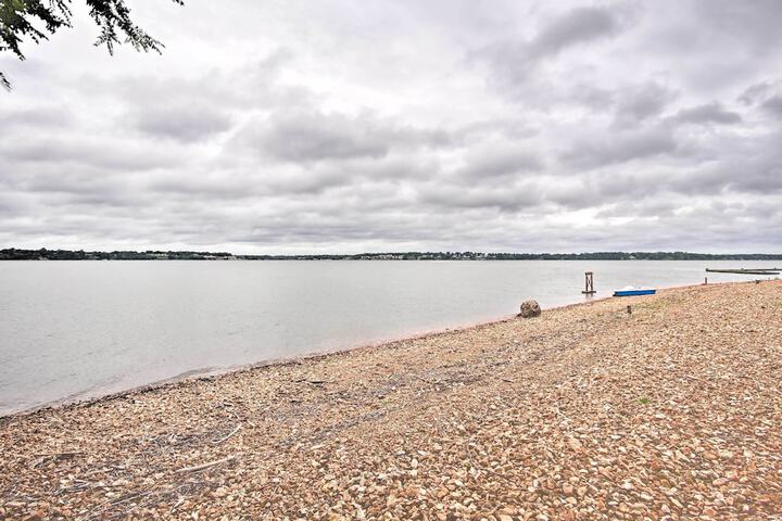 Private Beach: Waterfront Disney Getaway!