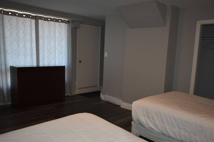 Room 54 of 141