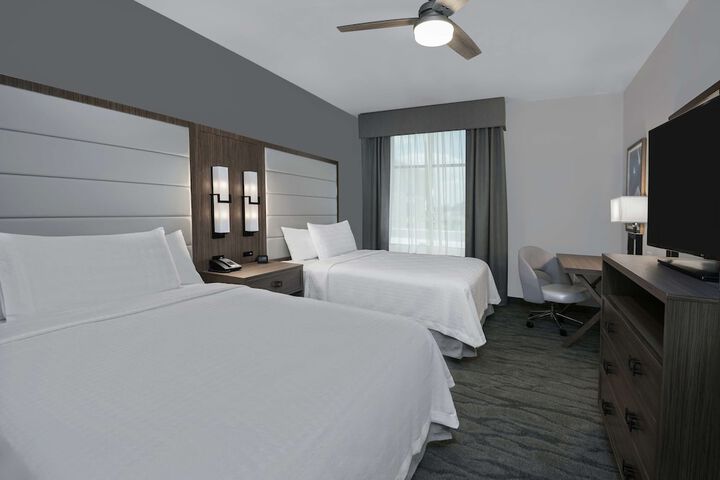 Room 27 of 49